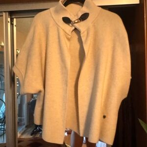 Alfa Cream Short-Sleeve Funnel Neck Poncho with Decorative Clasp